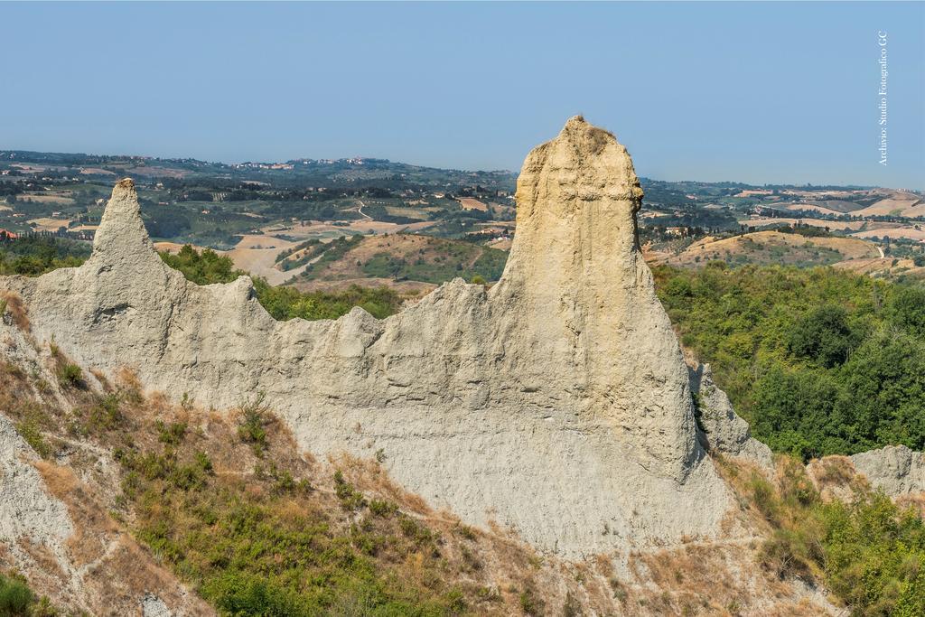 Tognazzi Casa Vacanze - Casa Il Giglio เชร์ตาลโด ภายนอก รูปภาพ