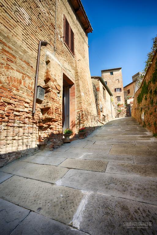 Tognazzi Casa Vacanze - Casa Il Giglio เชร์ตาลโด ภายนอก รูปภาพ